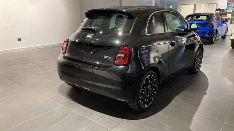 FIAT 500 La Prima 3+1