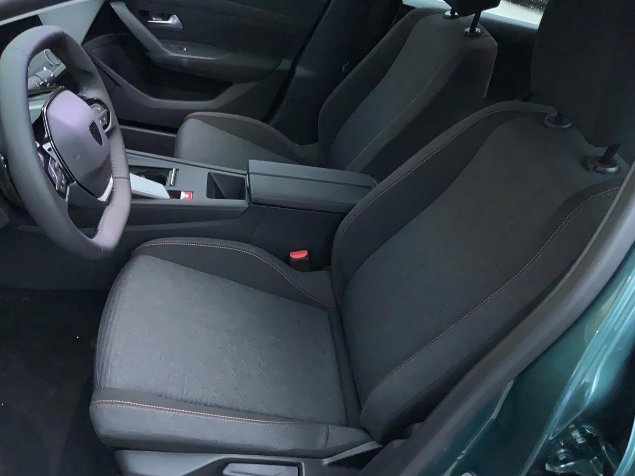 Peugeot 308 BlueHDi 130 S&S EAT8 SW Style