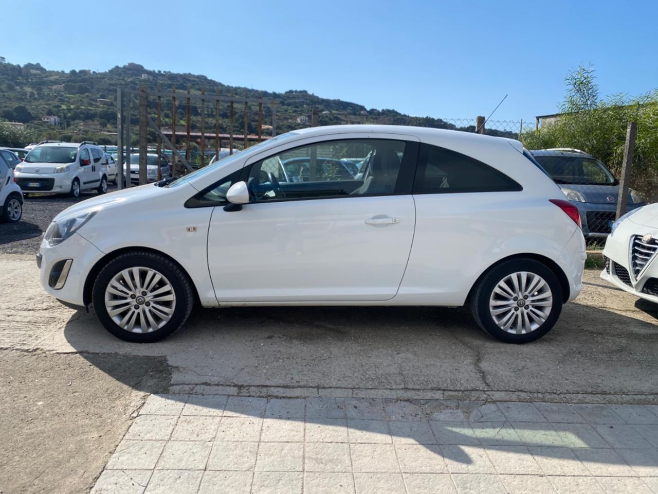 Opel Corsa 1.3 CDTI 75CV 3 porte Ecotec NEOPATENTATI