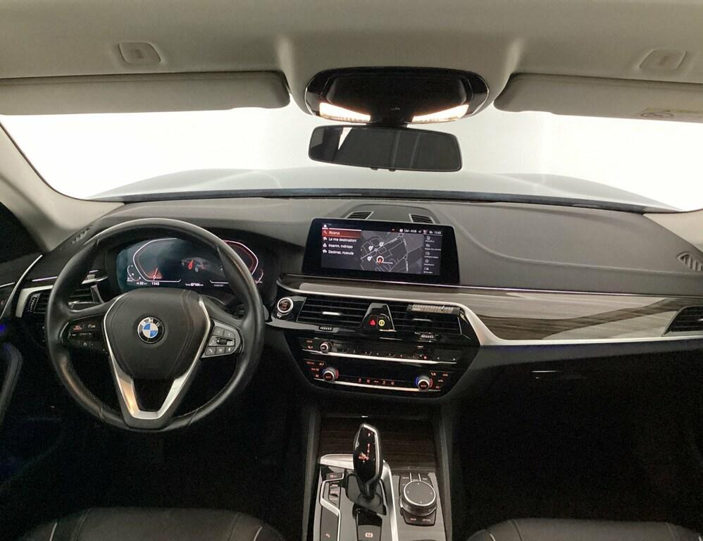 BMW Serie 5 Touring 520 d Mild Hybrid 48V Luxury Steptronic