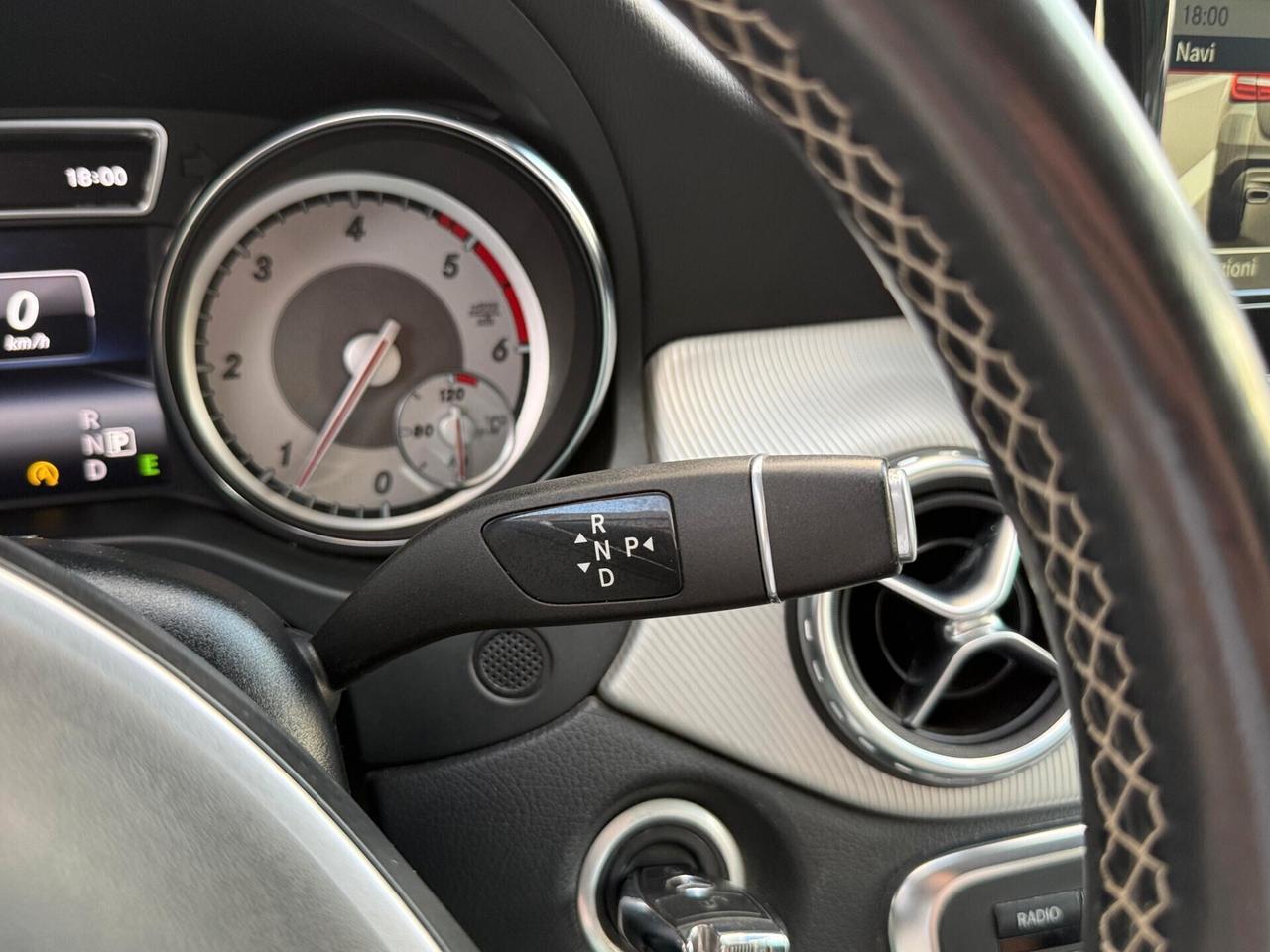 Mercedes-benz GLA 200 CDI Automatic 4Matic Sport