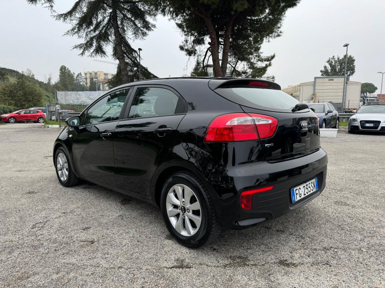 Kia Rio 1.1 CRDi 5p. S&S High Tech NEOPATENTATI