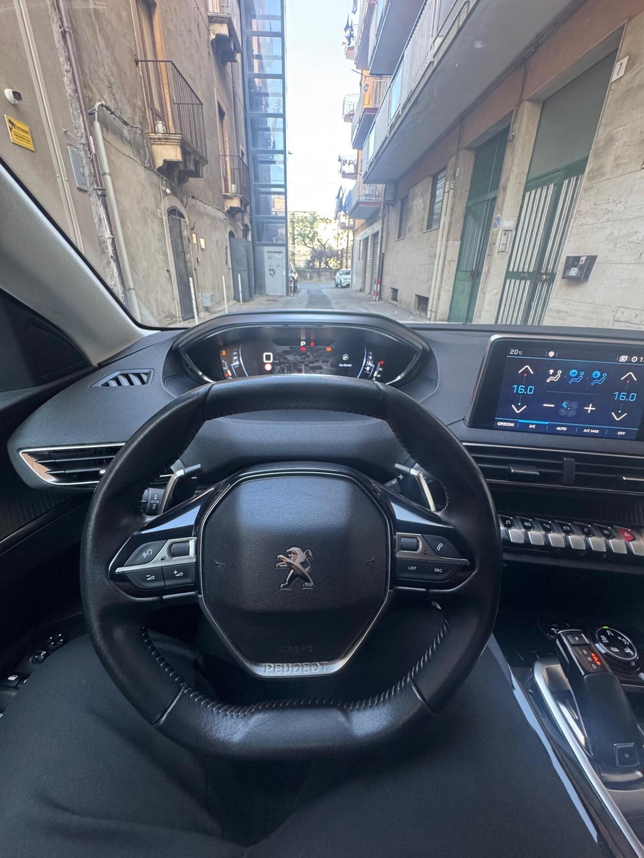Peugeot 3008 BlueHDi 130 S&S Allure