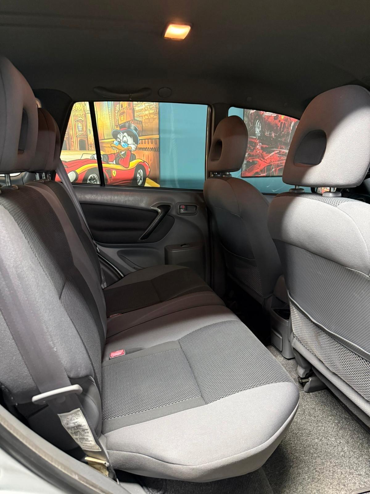 RAV4 4X4 150CV 2.0CC