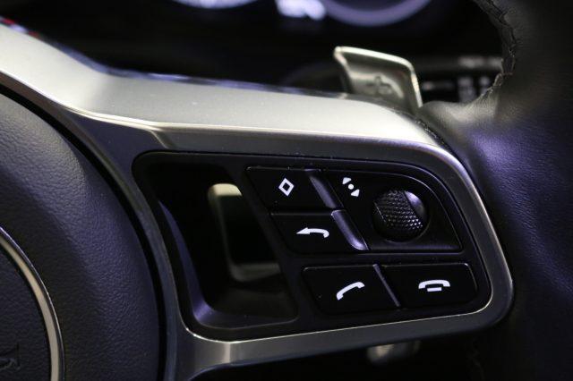 PORSCHE Cayenne Coupé 3.0 V6 E-Hybrid "PARI AL NUOVO