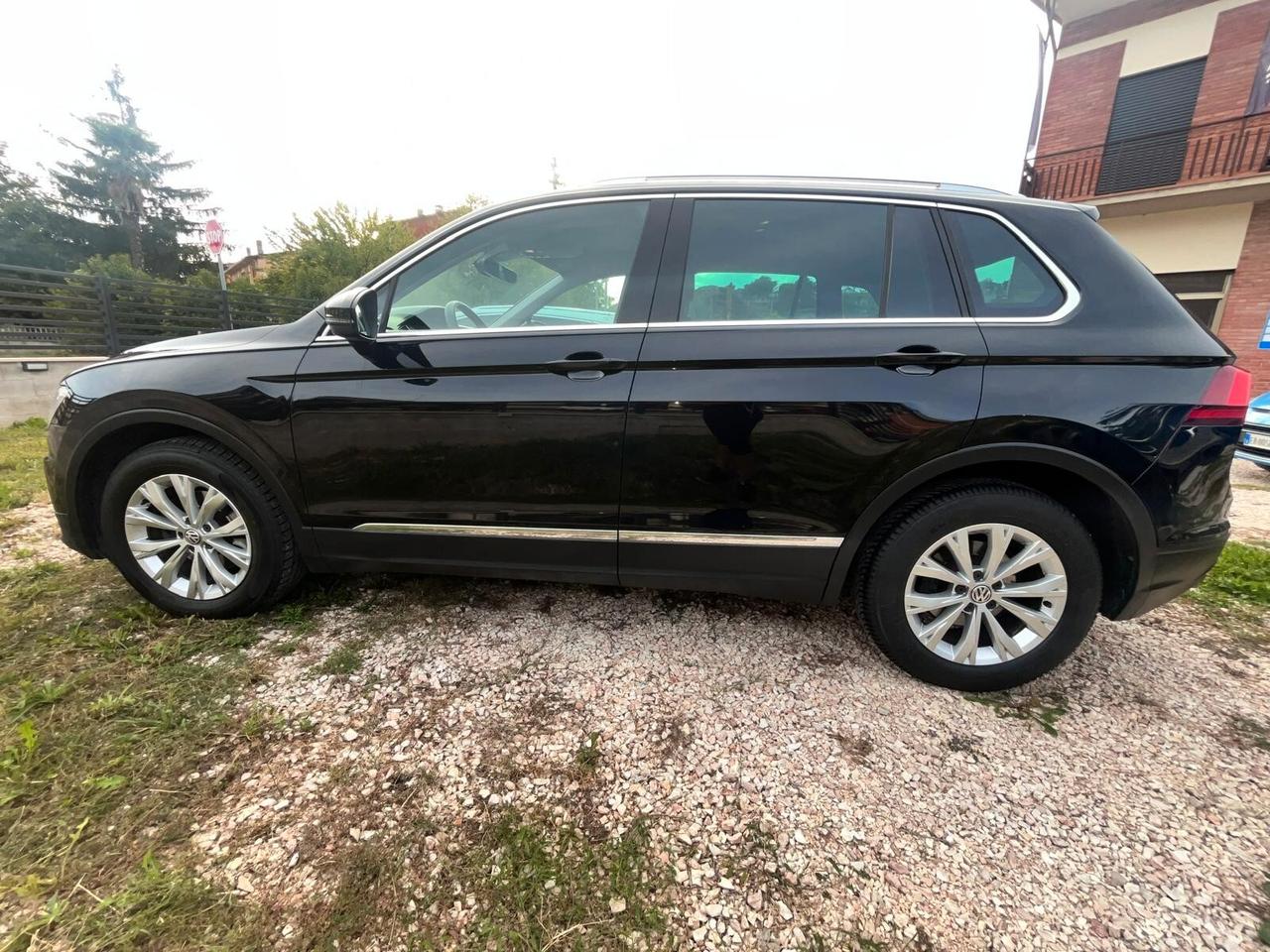 Volkswagen Tiguan 2.0 TDI SCR Business BlueMotion Technology