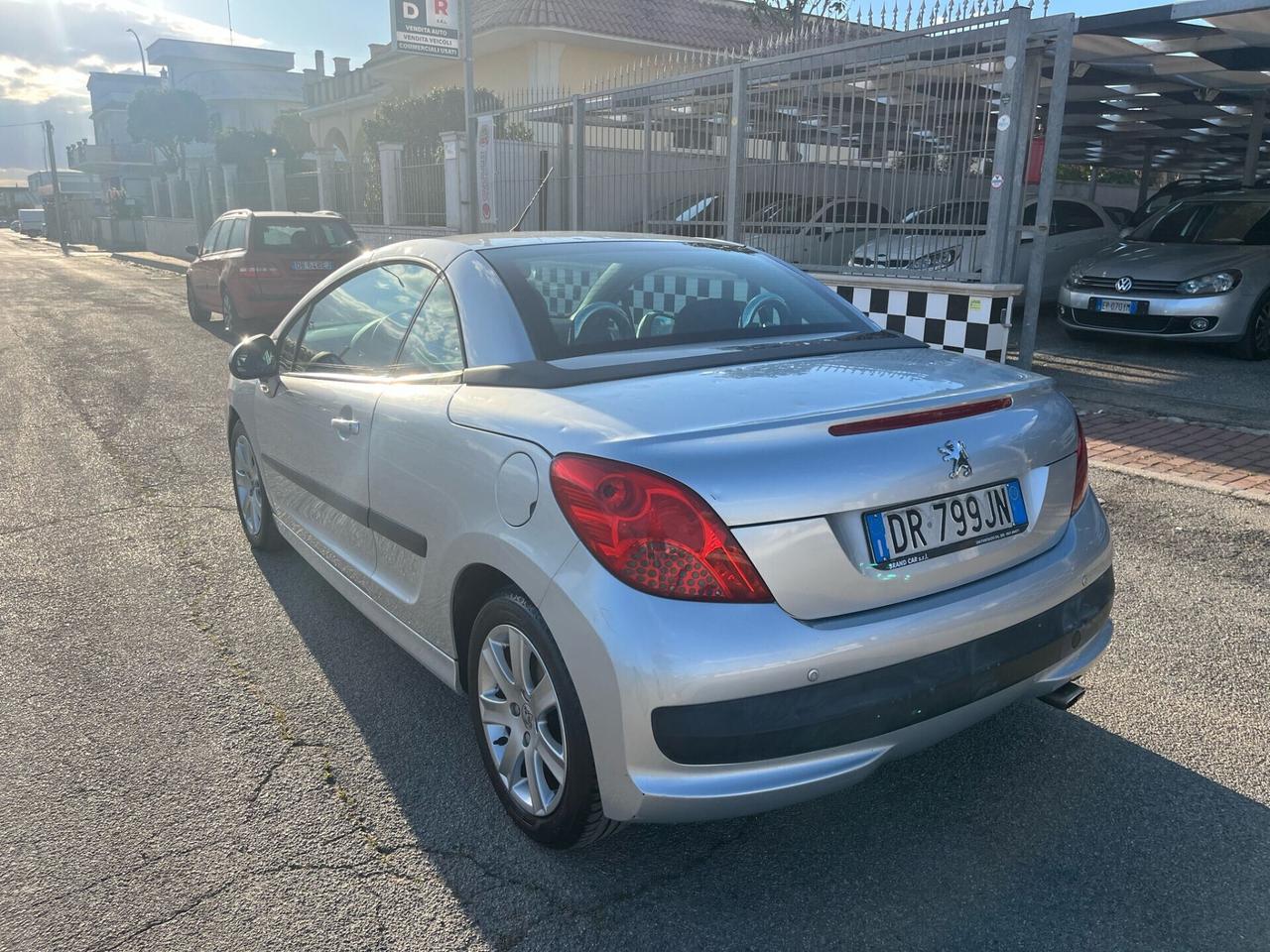 Peugeot 207 1.6 HDi 110CV CC 2008