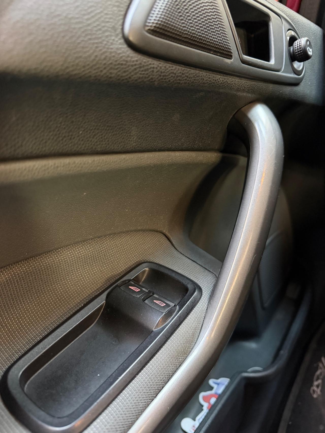 Ford Fiesta 1.2 Neopatentati Euro 5