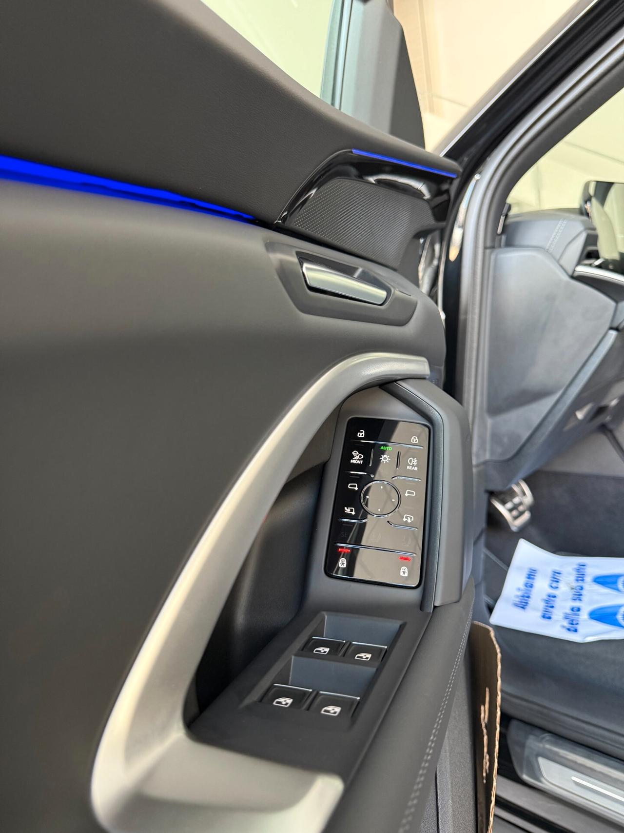 Audi Q5 TDi 150 kW mHEV+ S tronic quattro Launch edition line