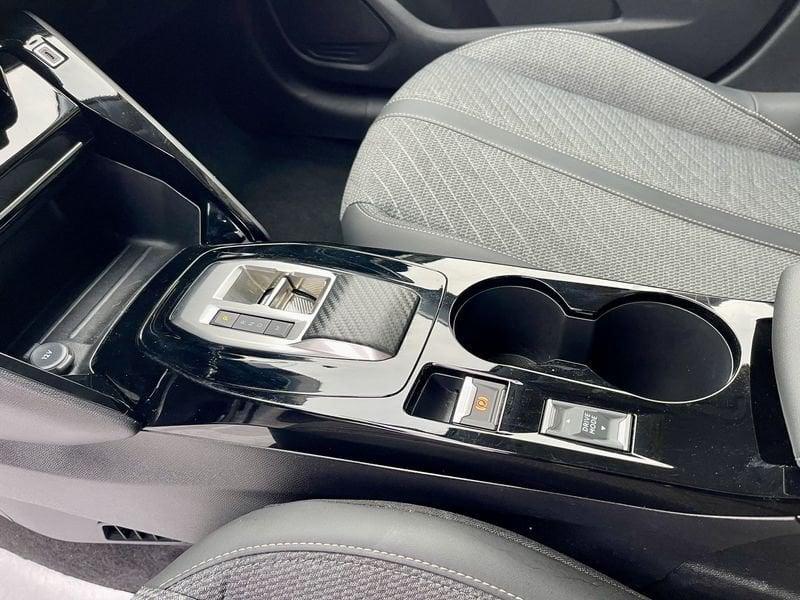 Peugeot 208 1.2 hybrid Allure 110cv e-dcs 6 - AZIENDALE