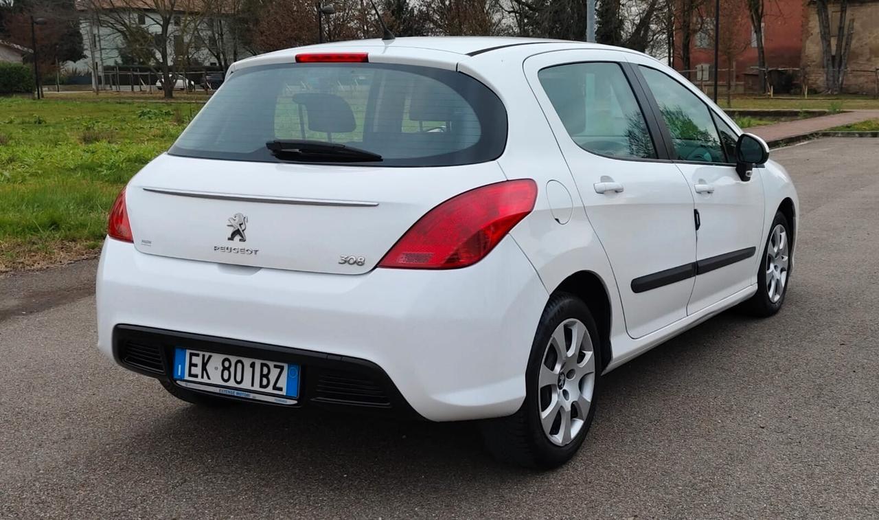 Peugeot 308 1.6 VTi 120CV 5p. Active