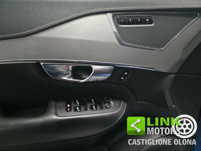 VOLVO XC90 B5 (d) AWD Geartronic 7 posti R-design