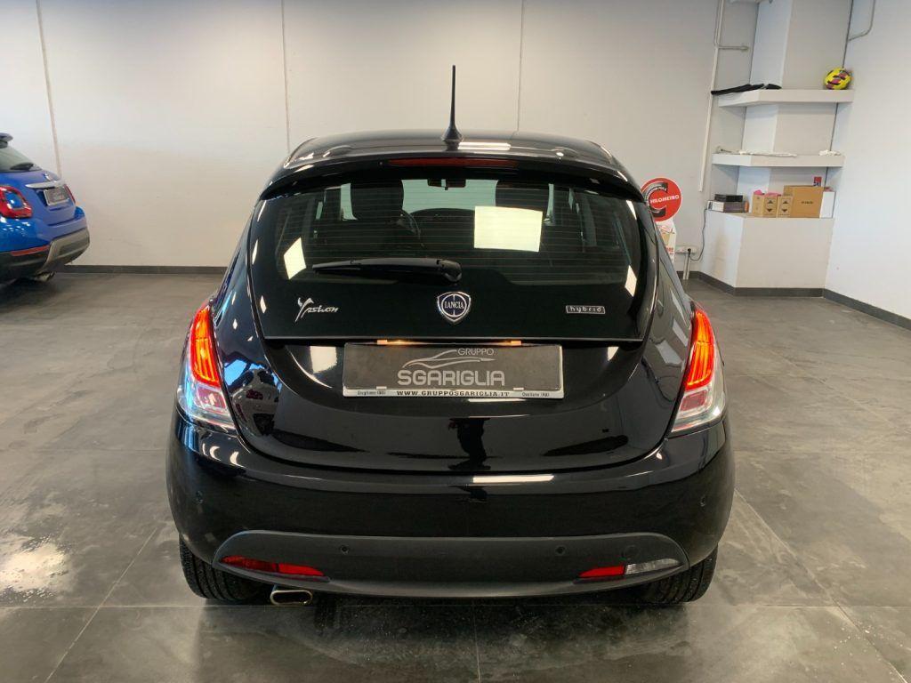 Lancia Ypsilon 1.0 Benzina Hybrid Ecochic Gold 5 Porte