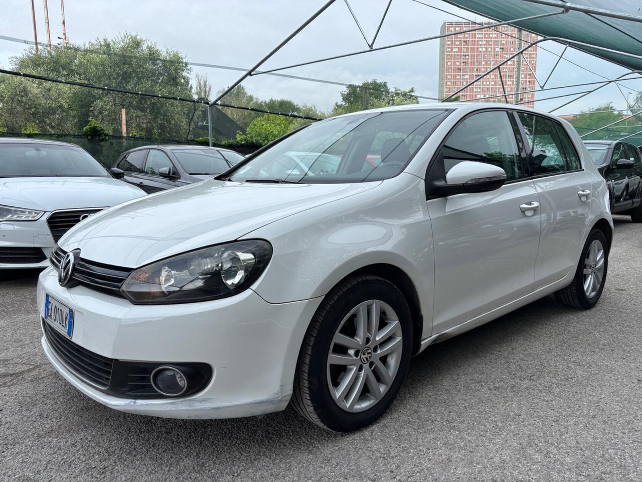 Volkswagen Golf 1.6 TDI 5p. Highline OK NEOPATENTATI