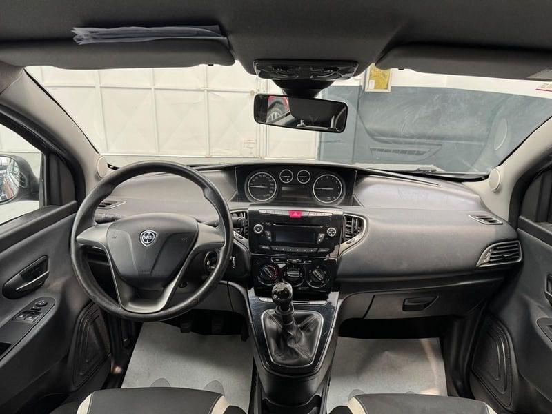 Lancia Ypsilon Ypsilon 0.9 TwinAir 5 porte Metano Ecochic Gold