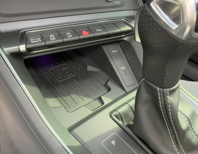 AUDI Q3 SPB 35 TDI quattro S line edition