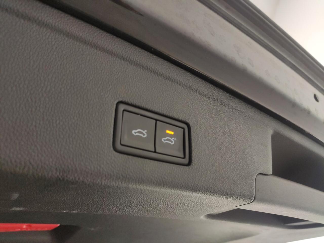 Volkswagen Touareg 3.0 V6 TSI eHybrid Elegance