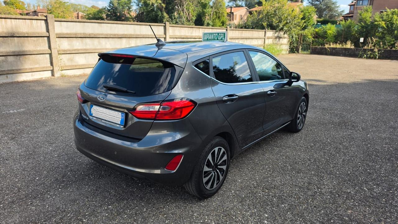 Ford Fiesta 1.1 75 CV GPL 5 porte Titanium