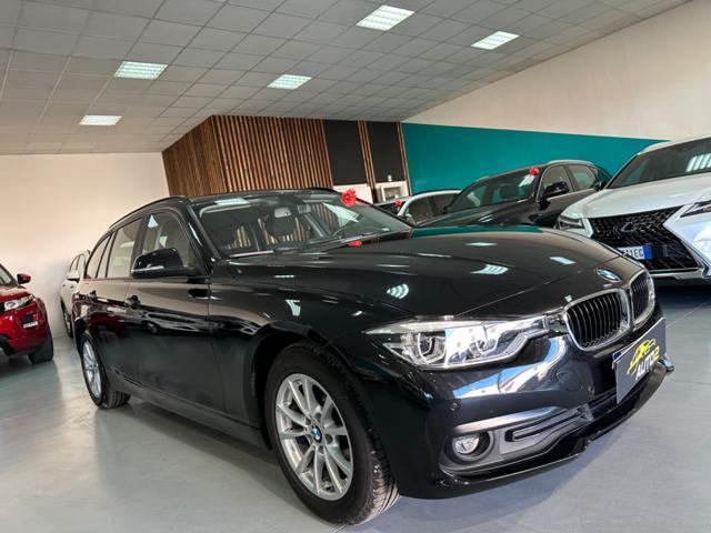 BMW 320 d xDrive Touring*NAVI*12 MESI DI GARANZIA*