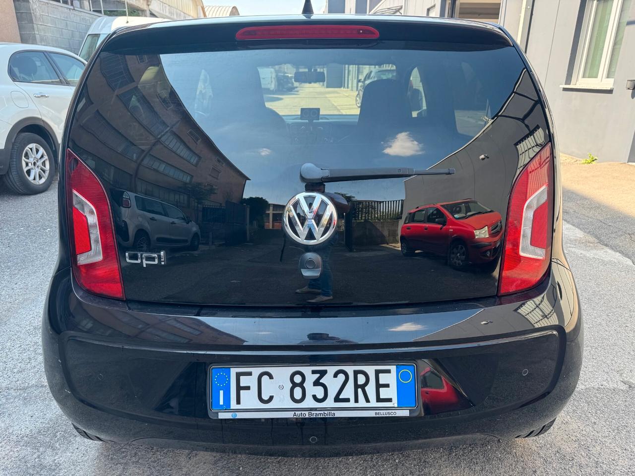 Volkswagen up! 1.0 5p. move up!*EURO6*NEOPATENTATI*NAVI