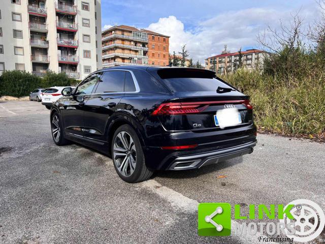 AUDI Q8 50 TDI 286 CV quattro tiptronic Sport GARANZIAUDI