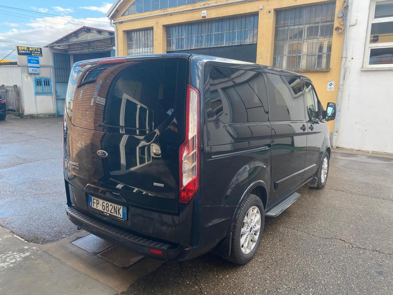 Ford Tourneo Custom TDCi 130CV - GARANZIA 12 MESI