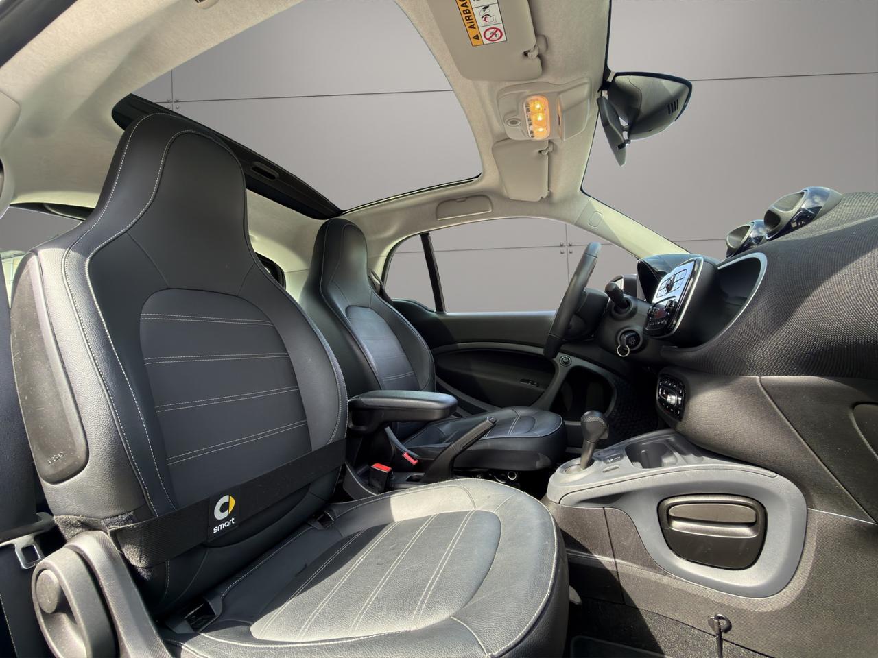 Smart forTwo 1.0 Prime - Unipro - Promo Finanziamento - Tetto panoramico - Bracciolo - Sedili riscaldabili