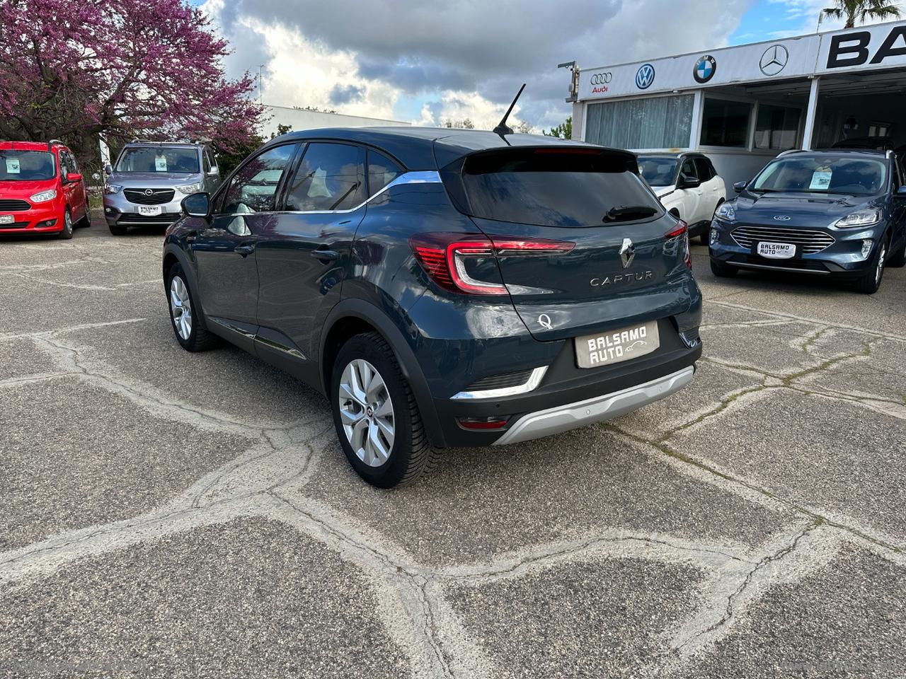 RENAULT Captur TCe 12V 90 CV Intens