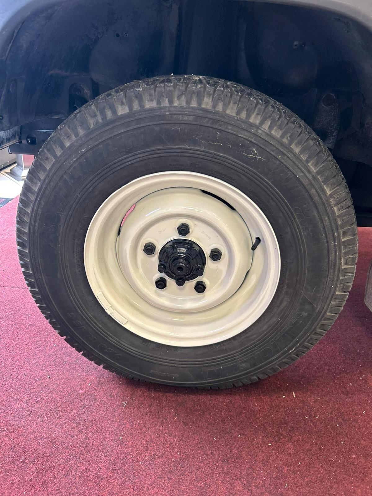 Land Rover Defender 90 2.5 Td5