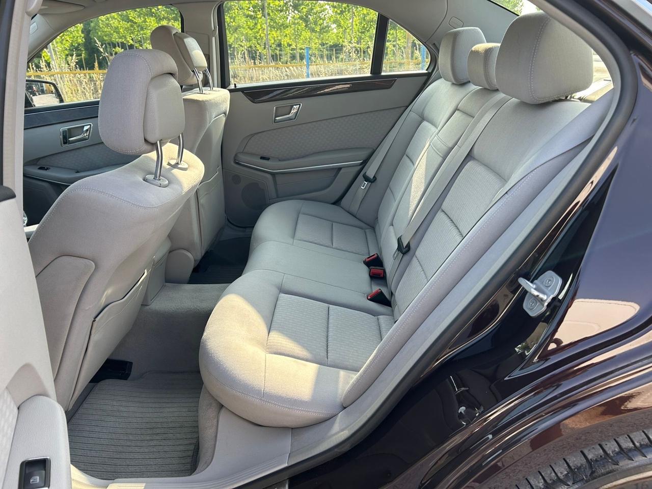Mercedes-benz E 220 E 220 CDI BlueEFFICIENCY Executive