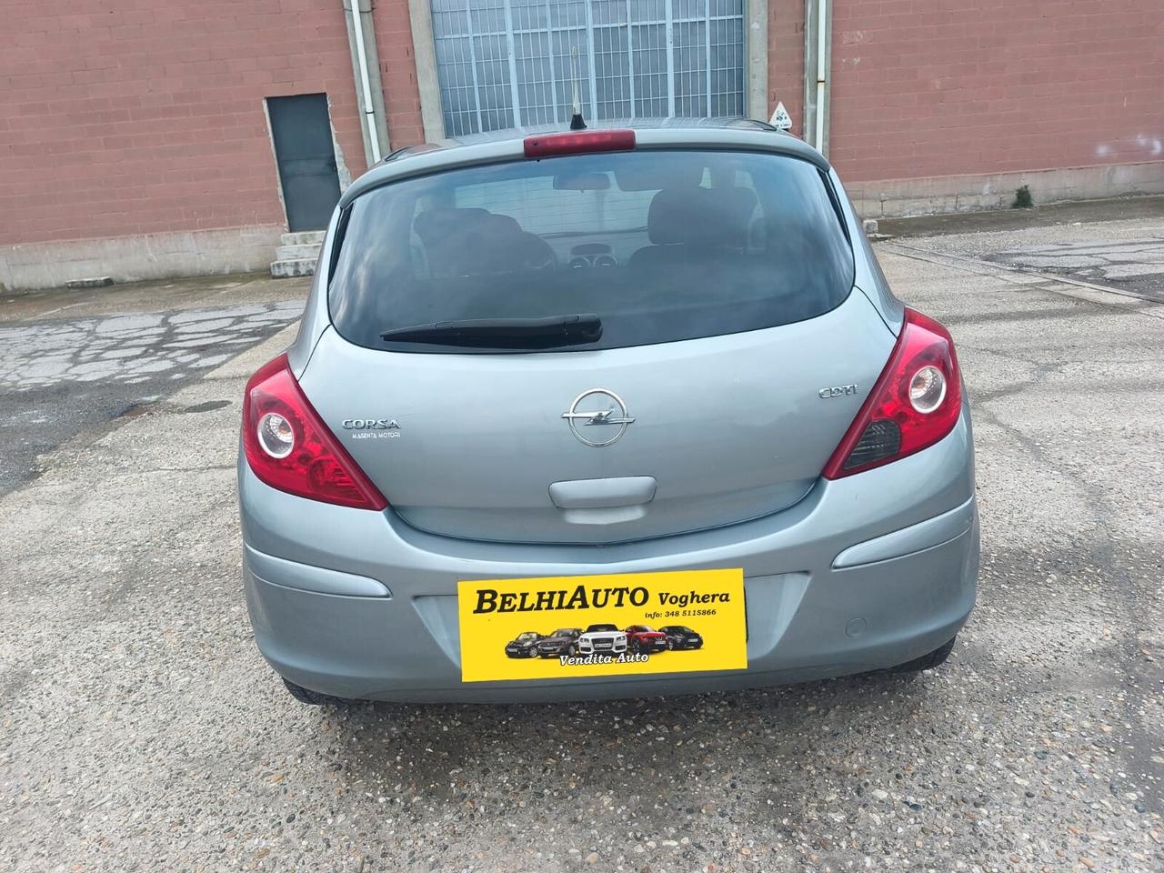 Opel Corsa 2011---1.3 Diesel Neopatentati