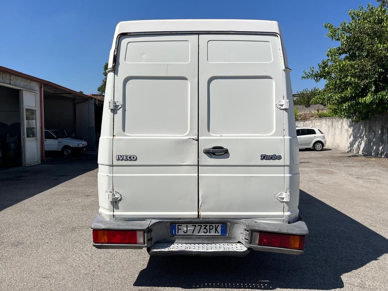 Iveco turbo Daily 35-12 -2.8- km 210000-1997