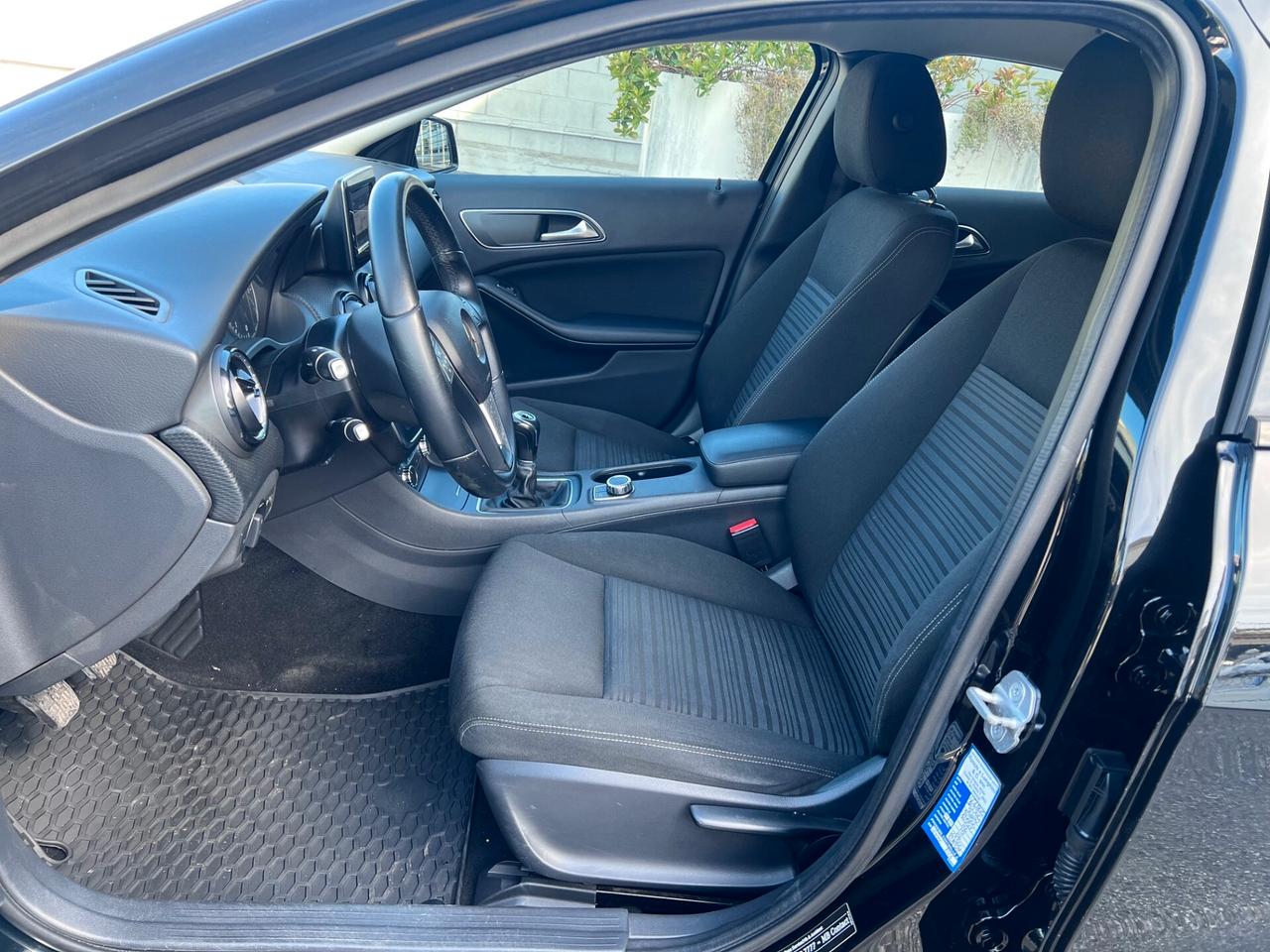 Mercedes-benz A 180 cdi 109cv Executive PDC/CLIMA/TEL. PERFETTA!!