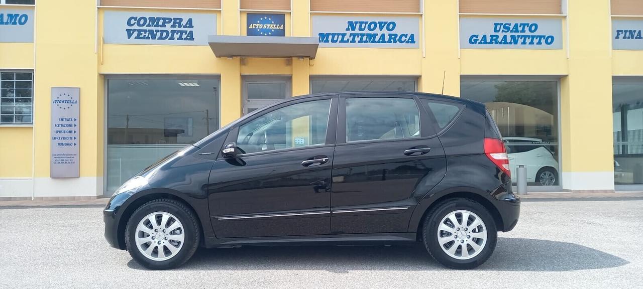 Mercedes-Benz Classe A 150 All. Elegance Benzina cc. 1.5 CV. 95 Cambio Automatico 5 Porte 5 Posti Utilizzabile anche per i Neopatentati.
