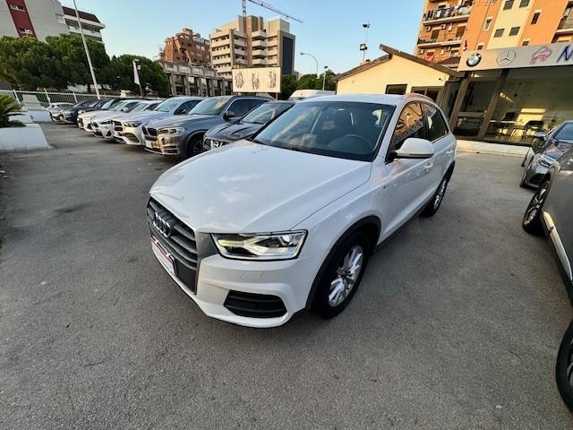 Audi Q3 2.0 TDI 150 CV quattro Business