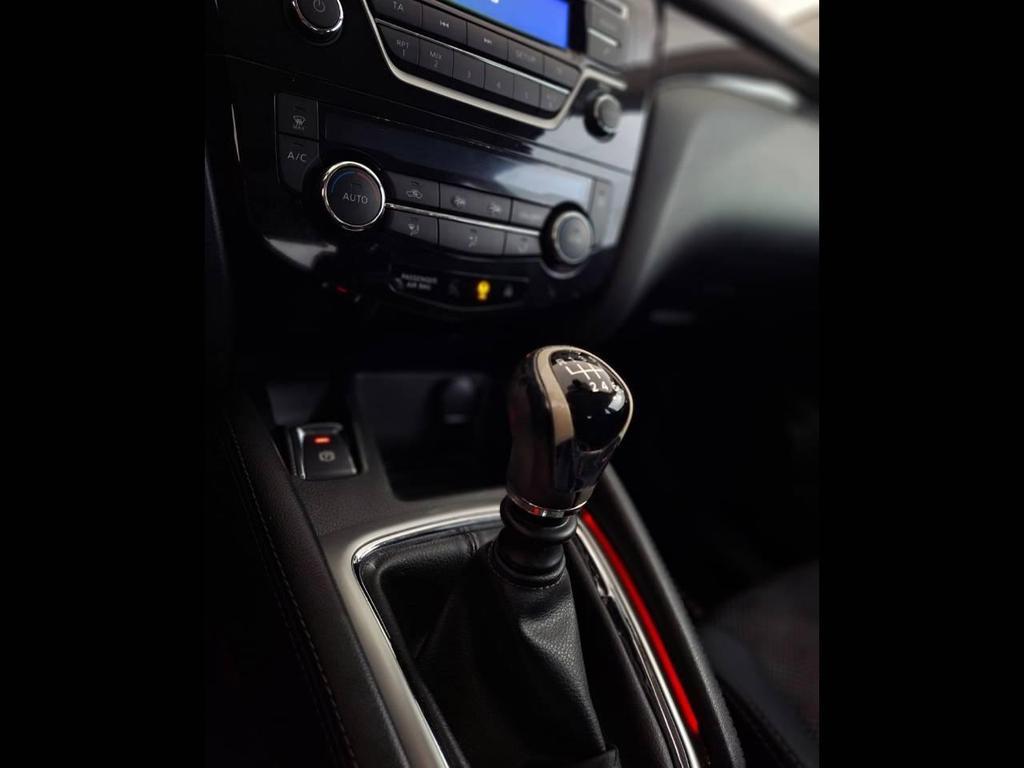 Nissan Qashqai 1.5 dCi Visia 2WD