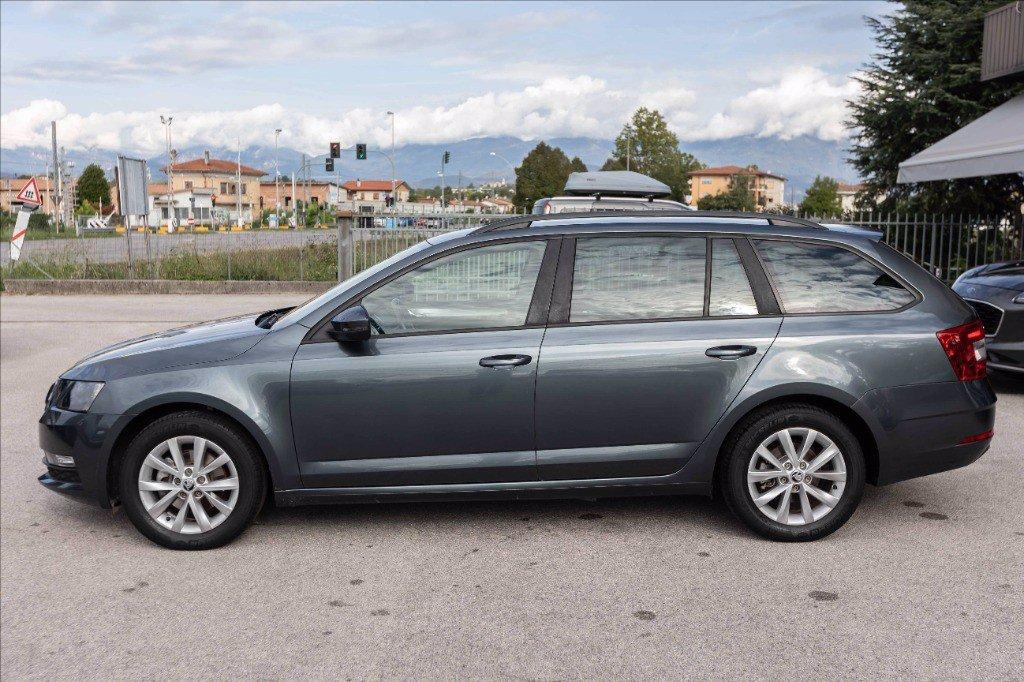SKODA Octavia Wagon 1.4 tsi g-tec Executive 110cv del 2017
