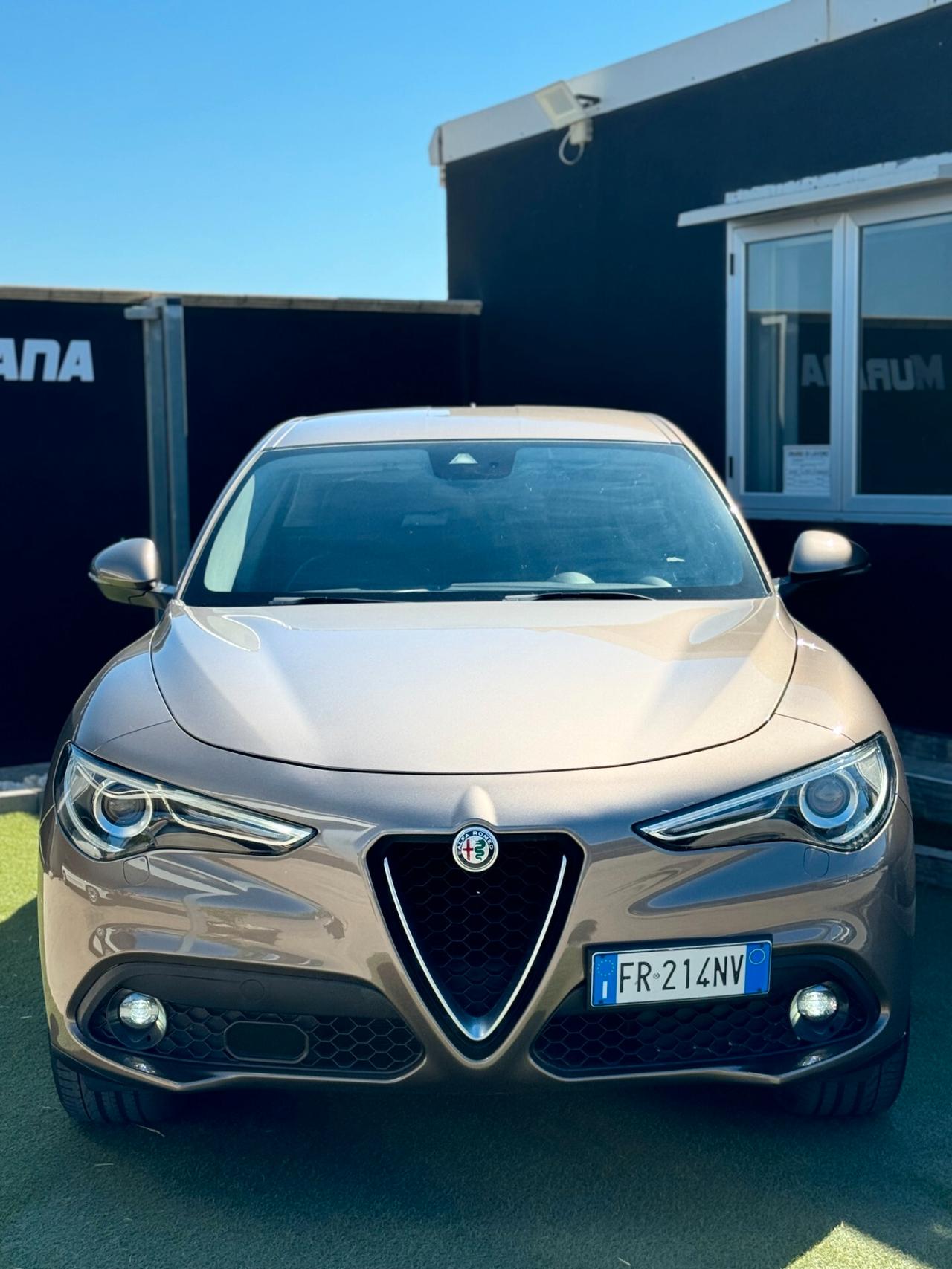 Alfa Romeo Stelvio 2.2 Turbodiesel 210 CV AT8 Q4 Business