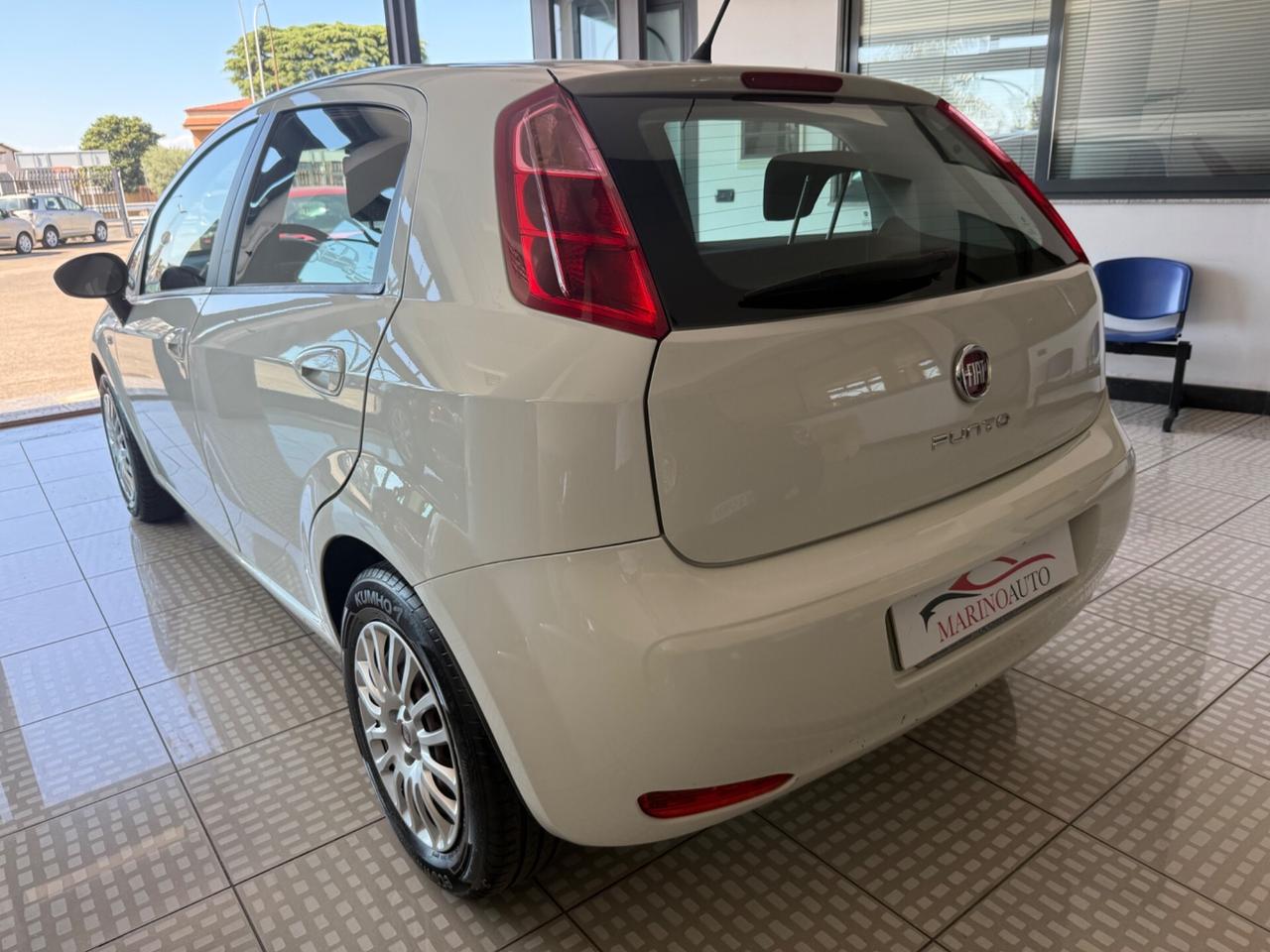 Fiat Punto 1.3 MJT II 75 CV 5 porte Street N1 AUTICARRO