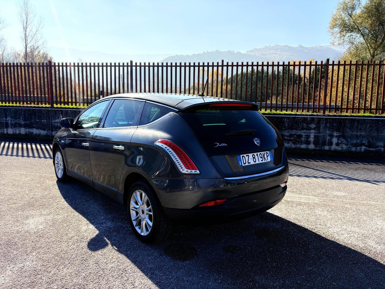 Lancia Delta 1.6 MJT DPF Platino