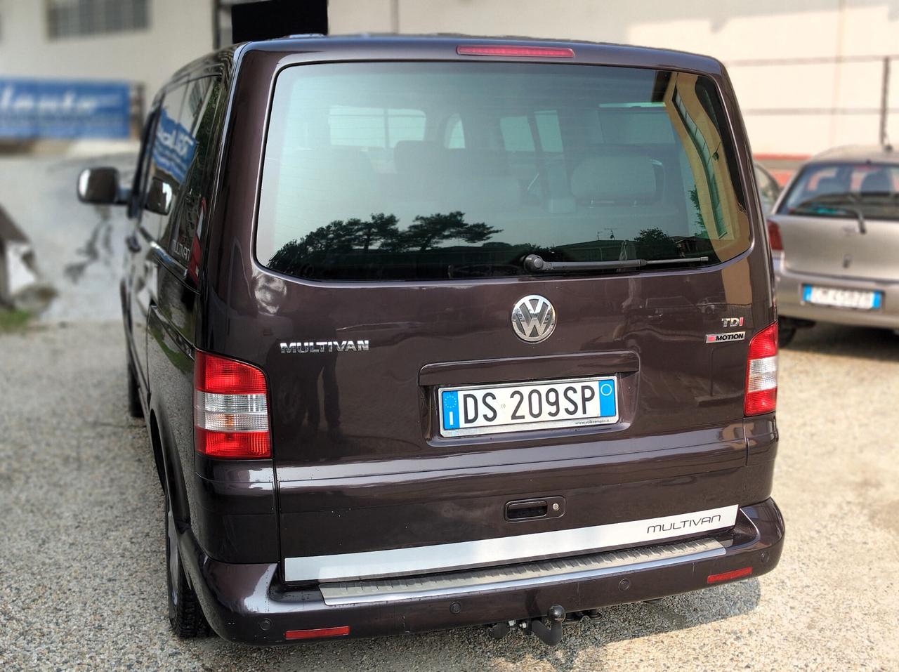 Volkswagen Multivan T5 2.5 TDI 4motion Gancio