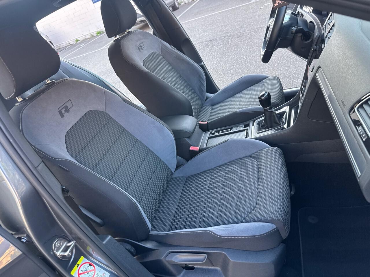 Volkswagen Golf 7.5 1.4 125 CV Rline digitale 2018