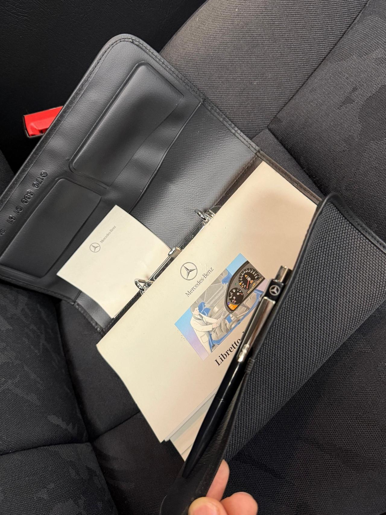 Mercedes-benz E 200 cat Elegance