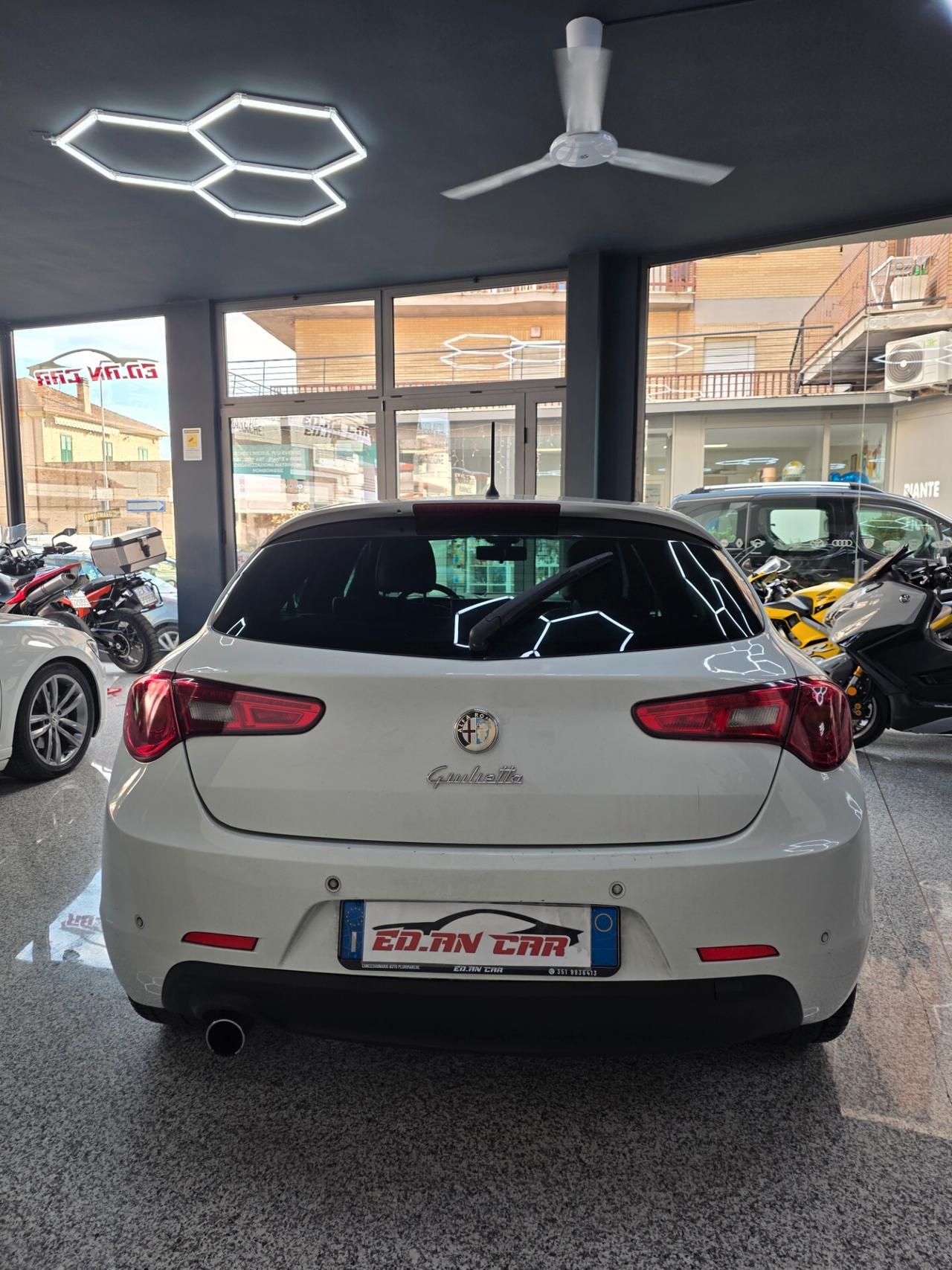 Alfa Romeo Giulietta 1.6 JTDm-2 105 CV Distinctive