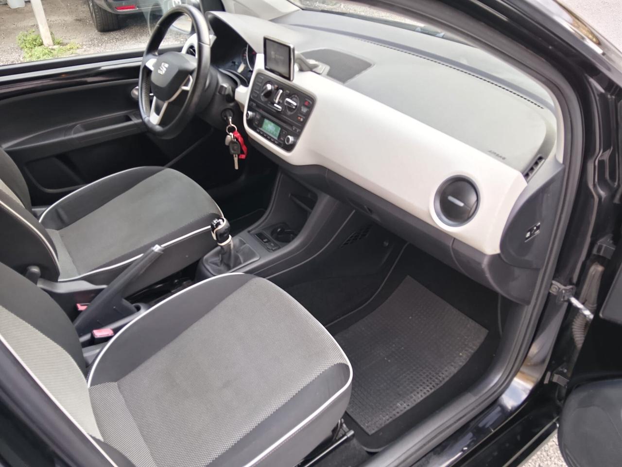 Seat Mii 1.0 5 porte Chic 10/2016 DA VETRINA
