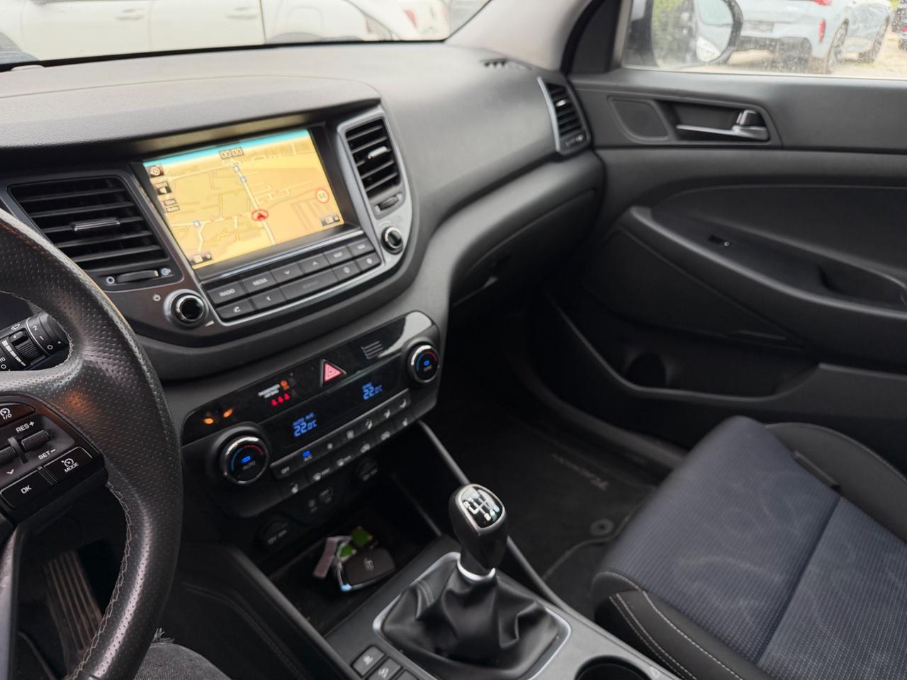Tucson 1.7 CRDi motore ko Sound Edition Iva esposta