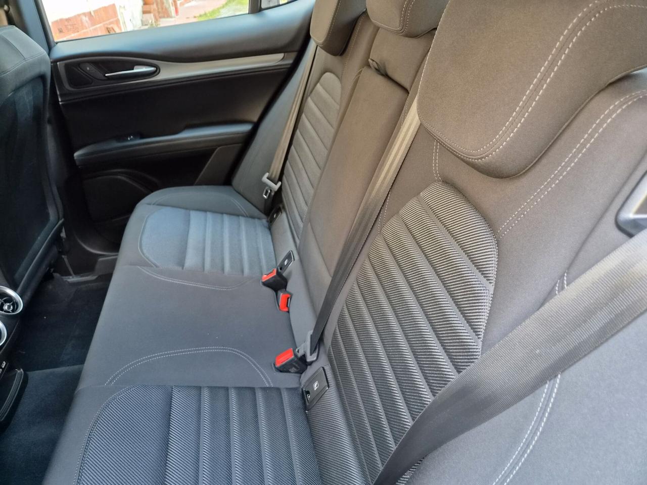 Alfa Romeo Stelvio 2.2 Turbodiesel 210 CV AT8 Q4 Sprint