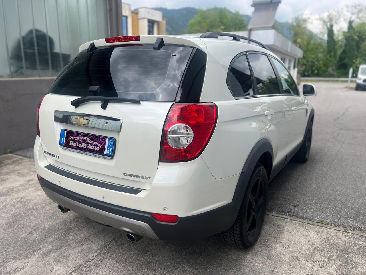 Chevrolet Captiva 2.4 GPL 7 POSTI - GARANZIA 12 MESI