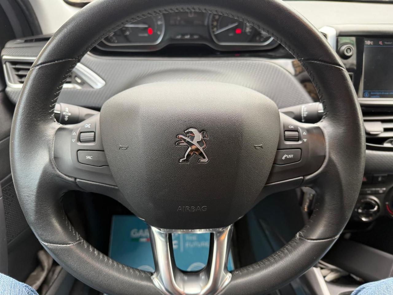 Peugeot 2008 Allure 1.2 PureTech 82