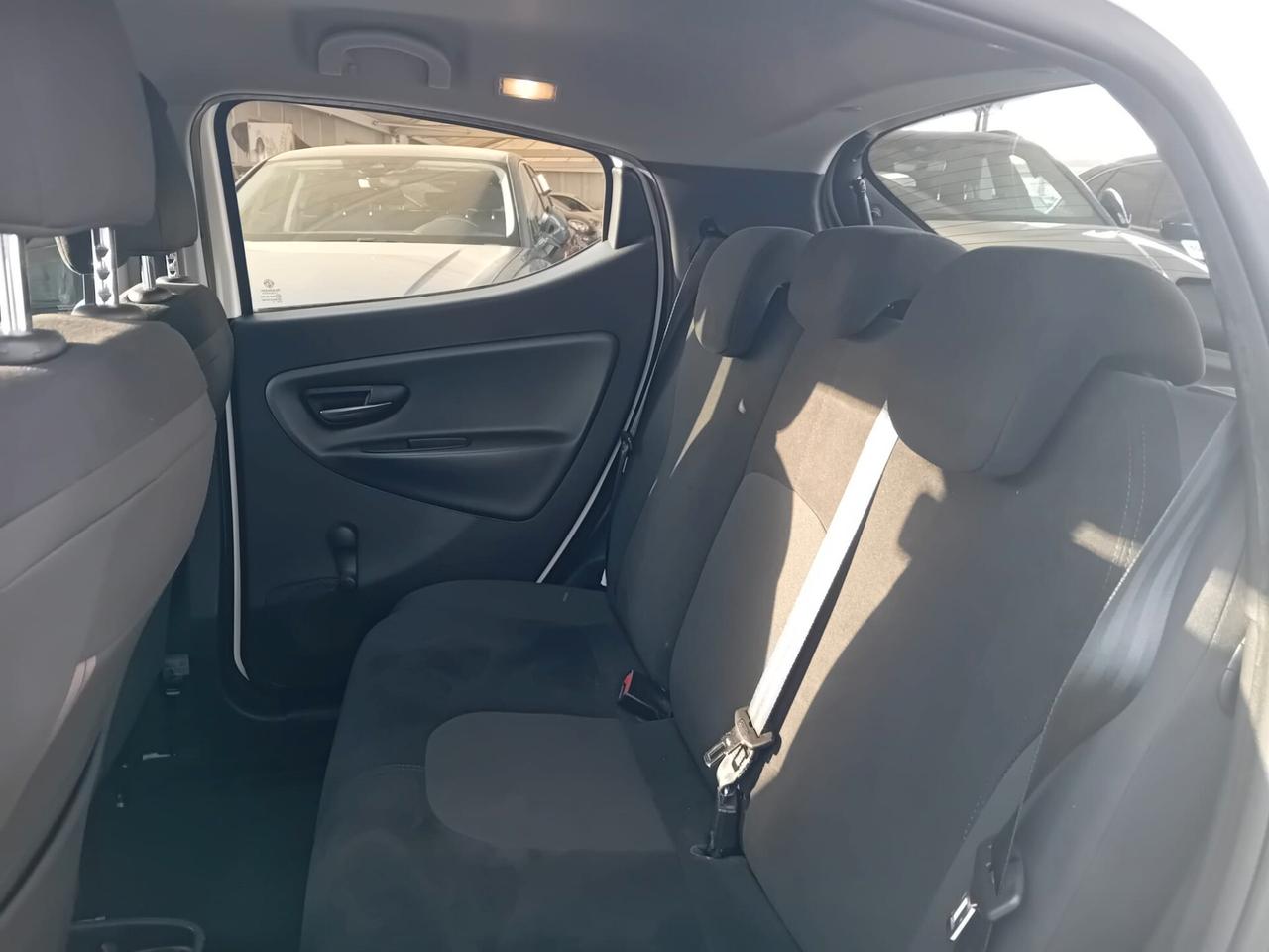 Lancia Ypsilon 1.2 69 CV 5 porte GPL Ecochic Gold